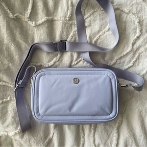 LULULEMON Camera Bag in Pastel Blue